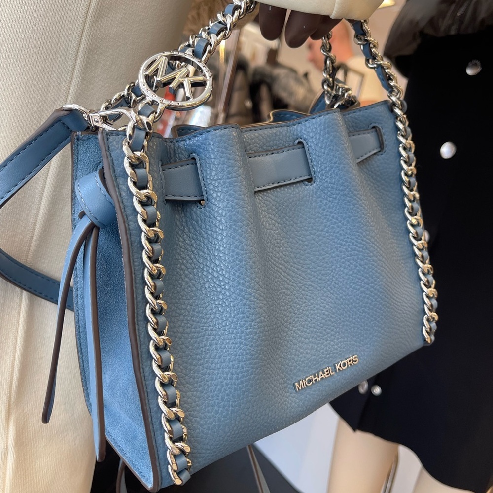 MICHAEL KORS Mina Small Chain Convertible Crossbody XBody Bag
Cornflower Belted - Picture 8 of 16
